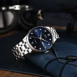 Montre-bracelets Blue Mens Mécanique Marque de luxe sphérique I W Dual Calendar Automatic Mouvement Jan Movement Logoc24410
