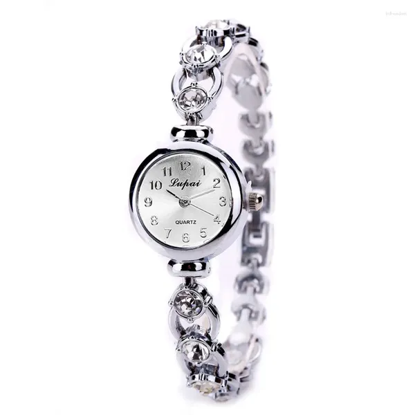 Relojes de pulsera Reloj de pulsera Mujer Rhinestone Luminoso Relojes de mujer Vente Chau Femmes Montres Vestido de lujo para mujer 2023