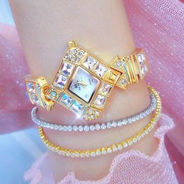 Horloges BS bee zus Gouden Horloge Dames Gouden Klok Mode Kristal Kwarts Strass Vrouwelijke kleine horloge Horloges voor dames 231025