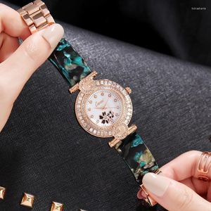 Polshorloges Cacaxi Brand Watch Women Luxury Diamond Watches Rhinestone Elegant Ladies Gold Clock Relogio Feminino A186