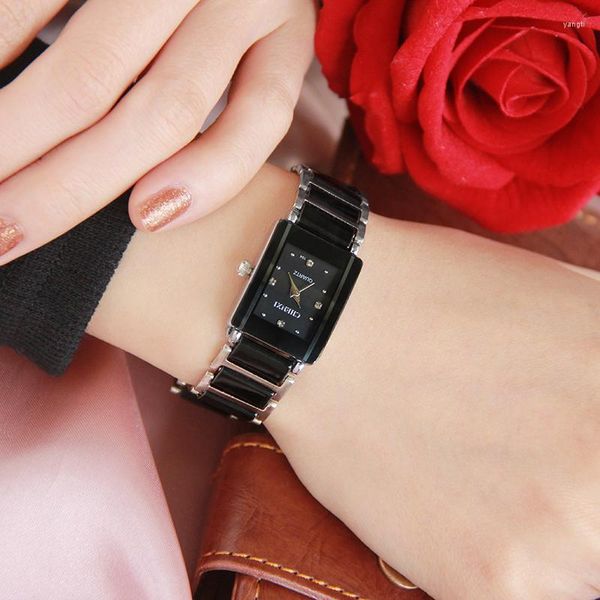 Relojes de pulsera CHENXI elegante reloj de mujer Rhinestone blanco plata simple elegante cerámica pulsera cuarzo casual dama reloj de pulsera