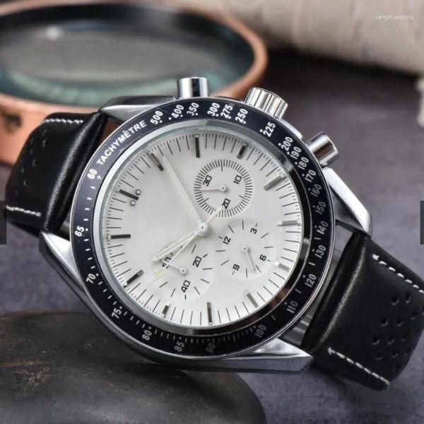 Wallwatches Diseñador de lujo clásico Men's Watch Watch Steel Band Timing Quartz Fashion