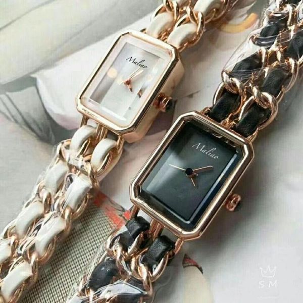 Wallwatches Classic Premiere Quartz Watch Gold Metal and Leather Rectangle Rectangle Wutwatch Ladies Bracelet Watches