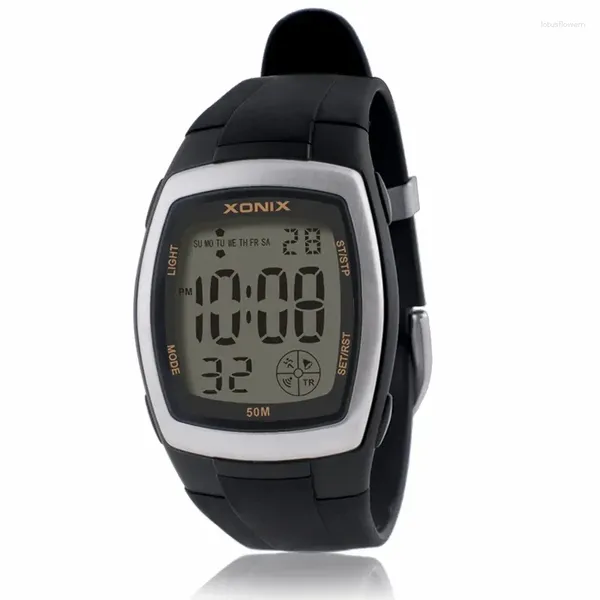 Relojes de pulsera Clásicos Hombres Mujeres Reloj deportivo Cuenta regresiva LED Cronómetro digital para estudiantes Impermeable 50 m Natación Buceo Despertador PU Correa BW