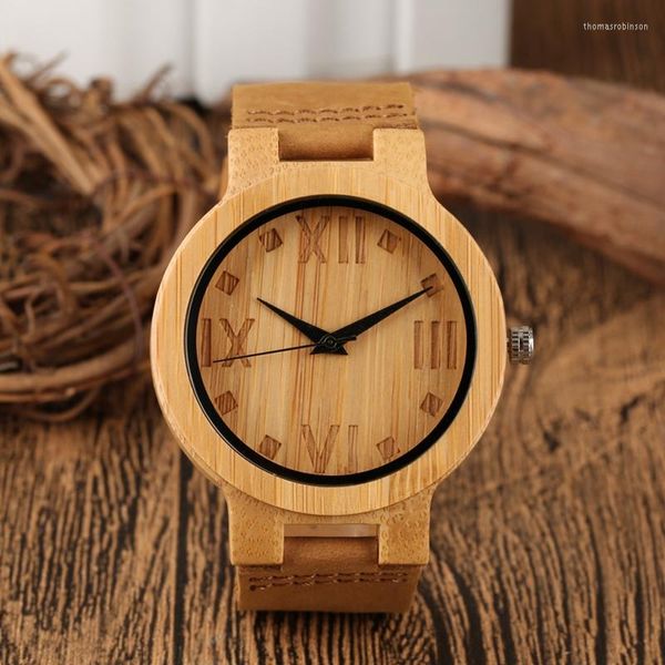 Montres-bracelets Creative Montre en bois naturel pour homme Numéro romain Craving Dial Quartz Woody Cadeau Bracelet en cuir véritable Montre-bracelet Reloj Hombre