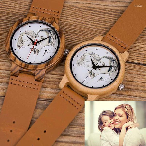 Relojes de pulsera Personalizado Po Impresión UV Reloj de madera Amantes de la personalidad creativa BOBO BIRD Dial Regalo para un amigo de la familia DropWristwatches