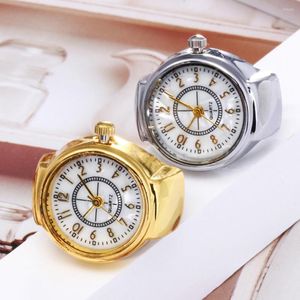 Relojes de pulsera con esfera de cuarzo, reloj analógico creativo de acero, anillo de dedo elástico fresco, reloj de pulsera de lujo para hombre