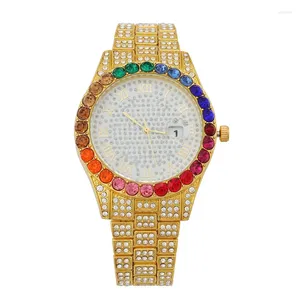 Horloges Diamant Unisex Horloge Kleur Romeins Patroon Datum Ronde Wijzerplaat Quartz Voor Dames Heren Geschenken