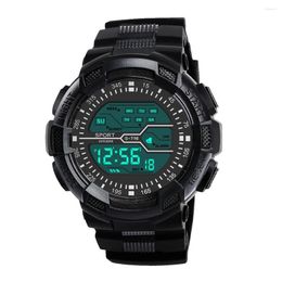 Montres-bracelets Montre numérique avec minuterie Date LCD Sport Boy Chronomètre étanche Mode Caoutchouc Poignet Grand Nombre Montres pour hommes