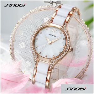 Montres-bracelets Montre de mode élégante Femmes Montres Dames Horloge de luxe Golden Diamond Drop Quartz Montre-bracelet Drop Livraison Watc Dhgarden Otjwh