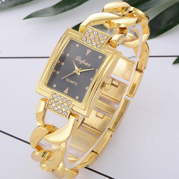 Relojes de pulsera Reloj de cuarzo elegante para mujer Relojes de moda para mujer con Crytal Casual Reloj de pulsera para mujer Cadena de acero Reloj dorado de MujerWristwa