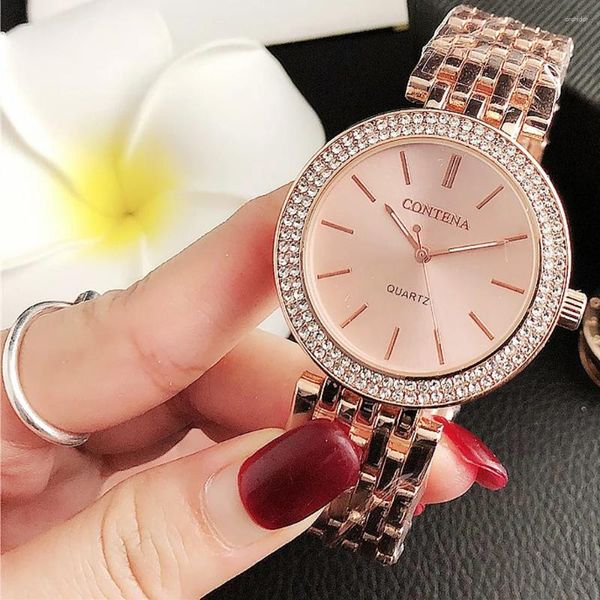 Montre-bracelets célèbres pour dames quartz Fashion Rose Gold Women Regarde les femmes en acier inoxydable Relogios Femininos