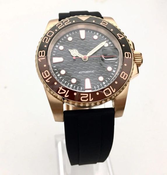 Relojes de pulsera Moda Casual 40 mm Dial negro Fecha Luminoso Caja de oro rosa Reloj para hombres Correa de caucho mecánica automática de lujo
