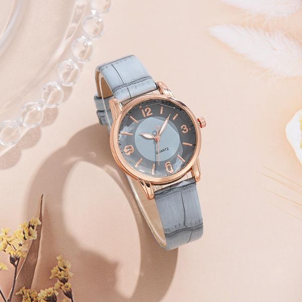 Relojes de pulsera Moda Casual Reloj de cuarzo con esfera de cuero de alta gama para mujer Es para elegir a la esposa de un amigo como regalo