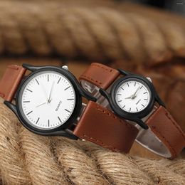 Montres-bracelets Mode Couple Montres En Cuir Montre D'affaires Pour Hommes Femmes 2023 Simple Étudiants Quartz Montre Homm