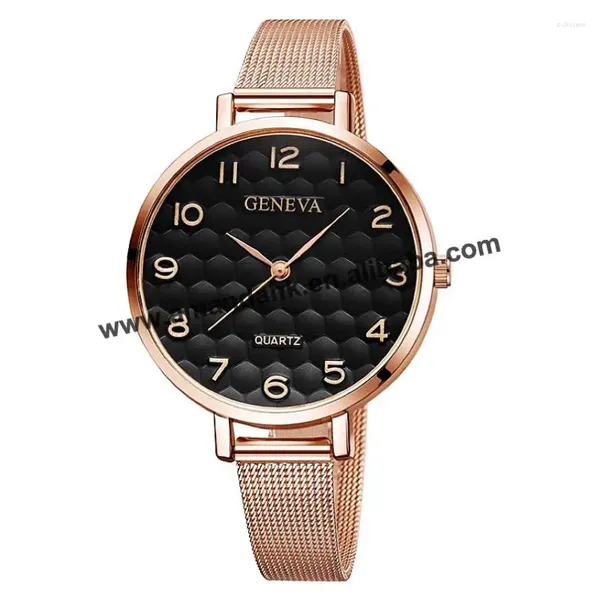 Montres-bracelets Mode Genève Montres Style occidental Femme Homme Sport Montre-bracelet Femmes Robe Quartz Alliage Montre 621