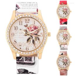 Polshorloges Fashion Ladies Horloges Women Printed Flower Watch Luxe Casual Quartz Lederen pols Vrouwelijke jurken Klokken