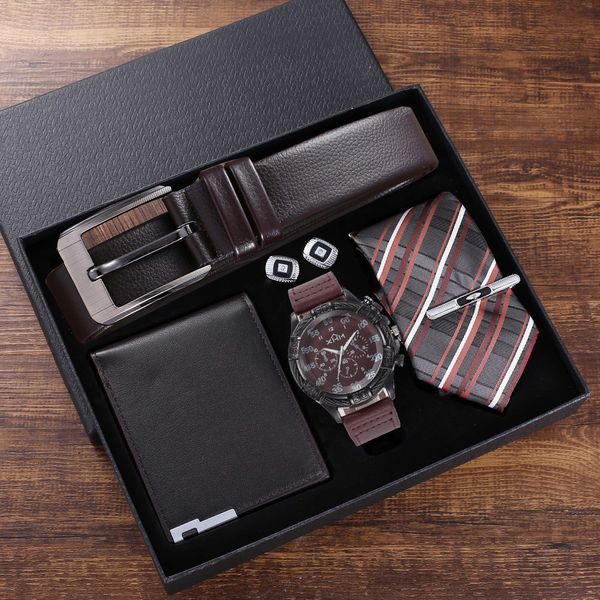 Montres-bracelets Mode Hommes Montre Ensemble Coffret Cadeau Ceinture En Cuir Portefeuille Cravate Boutons De Manchette Anniversaire Cadeaux D'affaires Ensemble pour Hommes Petit Ami Père Mari 230518