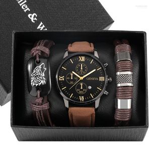 Polshorloges Fashion Men Kijkt armbandet lederen wolf gevlochten luxe 3 stcs kwarts kijken voor cadeau vriendje reloj hombre moun2222