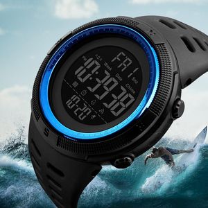 Horloges mode outdoor sport horloge mannen multifunctionele chronograaf waterdichte analoge digitale plastic studentenklok