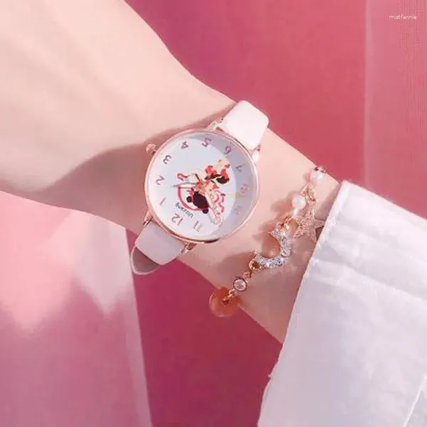 Montres-bracelets Mode Ronde Quartz Dessin Animé Simple Cadran Casual Montre-Bracelet Bracelet En Cuir Horloge À La Mode Pour Montre-Bracelet Étanche Femmes