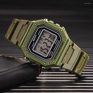 Montre-bracelets Fashion Sports LED masculin LED Simple Small Square Digital Wrist Wistches Silicone Army Electronic Clock Reloj Hombre