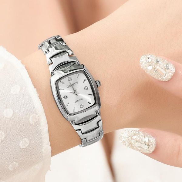 Relojes de pulsera Moda de acero inoxidable reloj para mujeres Relojes casuales de cuarzo con cristal Relogio Feminino 2022 Elegante reloj de reloj