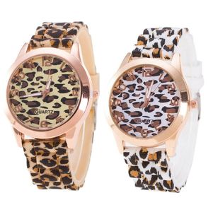 Polshorloges mode unisex Leopard Silicone Jelly Gel Quartz Analoge pols Watch Temperament Good Gift Druppel Hoge kwaliteit A26