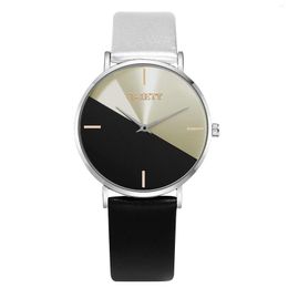 Horloges Modehorloges voor dames Luxe geometrische stiksels Stijl Dameshorloge Kledingaccessoires Licht digitaal Reloj