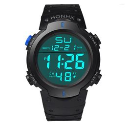 Relojes de pulsera Moda impermeable Hombre Boy LCD Digital Cronómetro Fecha Goma Deporte Reloj de pulsera LED Hombres al aire libre