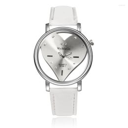 Montres-bracelets Mode Womage Marque Femmes Montres Casual Valentine Amour Coeur Montre À Quartz Creux Cristal Designer Squelette Étudiant