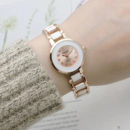Montre-bracelets Fashion Femmes Quartz Watch Ladies Bracelet en or rose de haute qualité