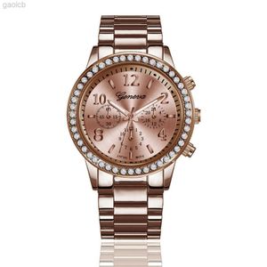 Montres-bracelets Mode femmes en acier inoxydable montre loisirs dames Quartz montre-bracelet femmes montres accessoires pour femmes montre-bracelet Reloj 24319
