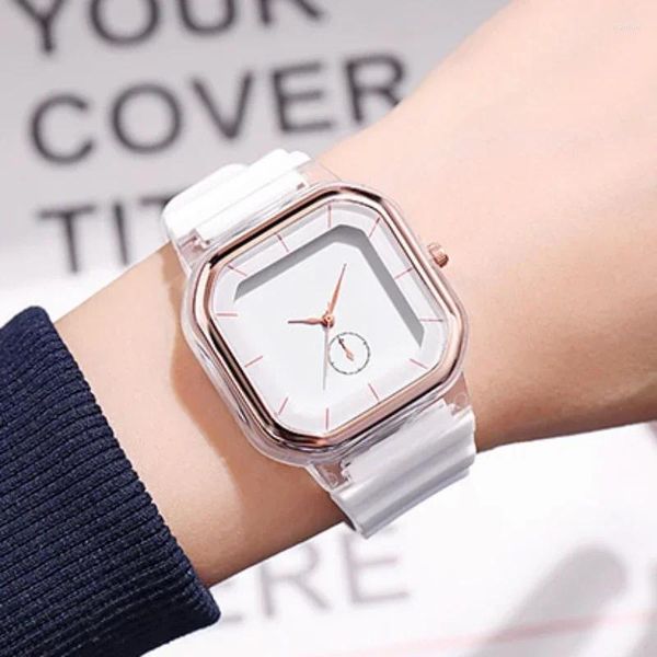 Montre-bracelets Fashion Women Regardez des montres de cadeaux créatifs décontractés de bracelet