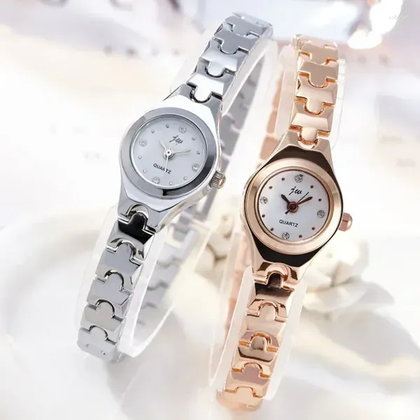 Montre-bracelets Fashion Femmes Watchs Rose Gold Luxury Qualités en acier inoxydable Small dames Diamond Female Bracelet Watch Cadeaux