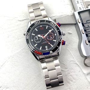 Polshorloges voor mannen 2024 Nieuwe herenhorloges 40mm vijf steken Alle Dial Work Quartz kijken top luxemerk chronograaf Clock Steel Belt Men Fashion Ome