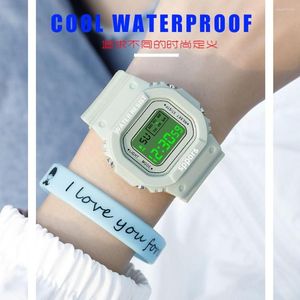 Montres-bracelets fille garçon 50atm Sportwatch haut de gamme montre de plongée date horloge en caoutchouc LCD numérique unisexe montre-bracelet non étanche