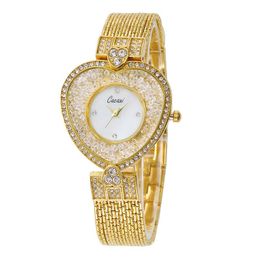 Polshorloges gouden mode vrouwen kijken hartvormige high-end keten streuse dames armband horloge jurk elegant