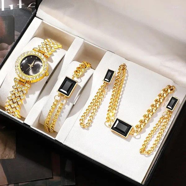 Montre-bracelets Golden Womens Watch Collier Boucles d'oreilles Bracelet Set Diamond Fashion Wristwatch Femelle Femelle Dames Casual Quartz Watches Bijoux