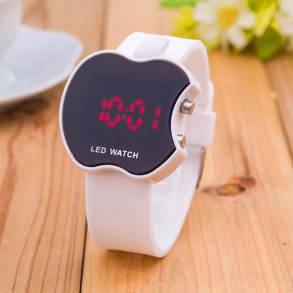 Relojes de pulsera Marca de gama alta Colores de caramelo Relojes para niños Mujeres Hombres LED Silicona Electrónico Digital Reloj de pulsera deportivo Regalo Relojes de pulsera