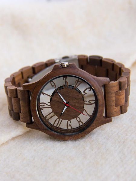 Montres-bracelets montre en bois à quartz de style creux pour hommes et femmes grand cadran