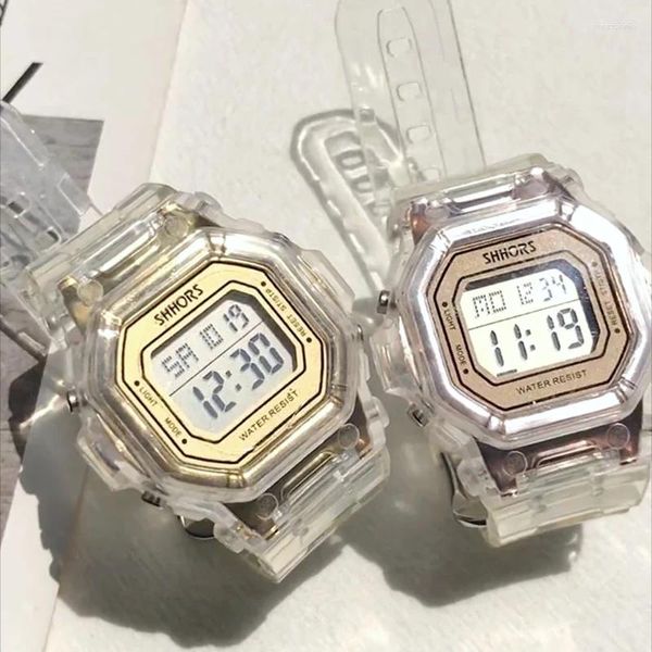 Montres-bracelets INS Harajuku étanche Premium Feel Montres Casual Sports Transparent Carré Noctilucent Numérique Électronique Pour Femmes