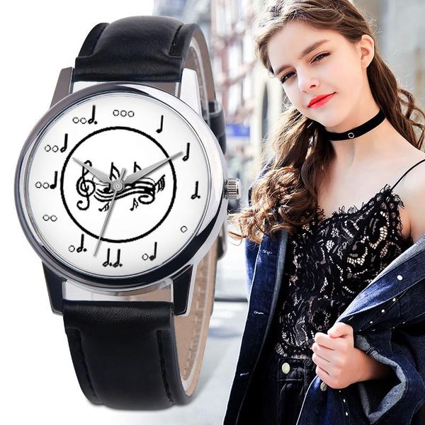 Montres-bracelets dames montres de créateur montre de luxe femmes 2023 fantaisie unisexe Note de musique bracelet en cuir analogique alliage horloge à Quartz