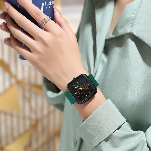Relojes de pulsera Esfera grande Cuadrado Moda Tendencia Reloj de mujer impermeable Cuarzo