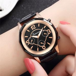 Polshorloges lederen banden kwarts kijken naar geneva dames kleden horloges beroemde casual dames dames klok femme