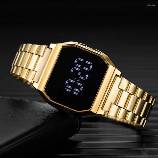 Montre-bracelets LED Digital Femmes Regardez Simple Fashion Magnétique magnétique en acier inoxydable Watch Band Electronic Wrist Wrist Corloge Gift Montres