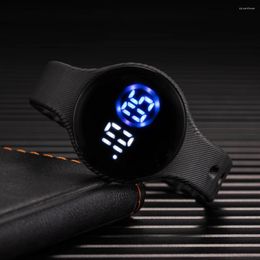 Montres-bracelets Montre LED Montres-bracelets pour femmes Femme Horloge électronique Amant Digital Zegarek Bracelet Femme Alarme