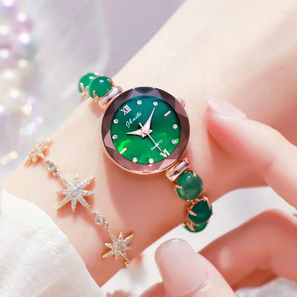 Relojes de pulsera Lunxry Green Nature Jade Stone con pulsera de circón Joyería Reloj de cuarzo para mujeres