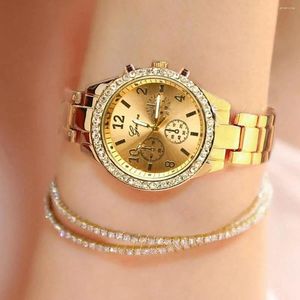 Montre-bracelets luxueux Bracelet de bracelet pour femmes polyvalentes