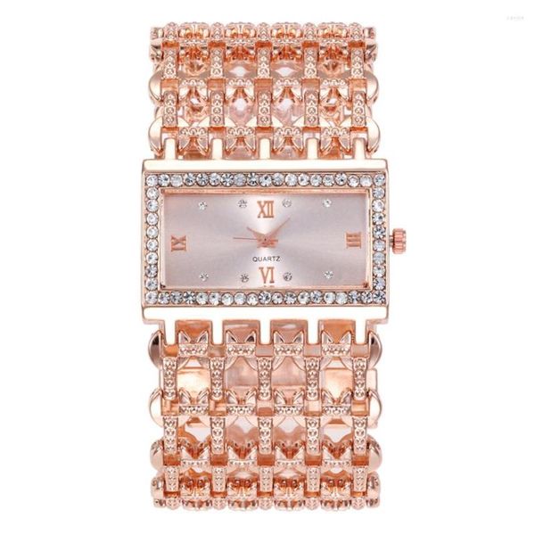 Montres-bracelets De Luxe Alliage Diamant Femmes Montres Brillant Cadran Dames Quartz Carré Argent Bande Bracelet Montre Montres Femmes
